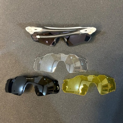 Att. Radar Mercury White With 3 Attachment Lens Unisex High Quality Sports Sunglasses