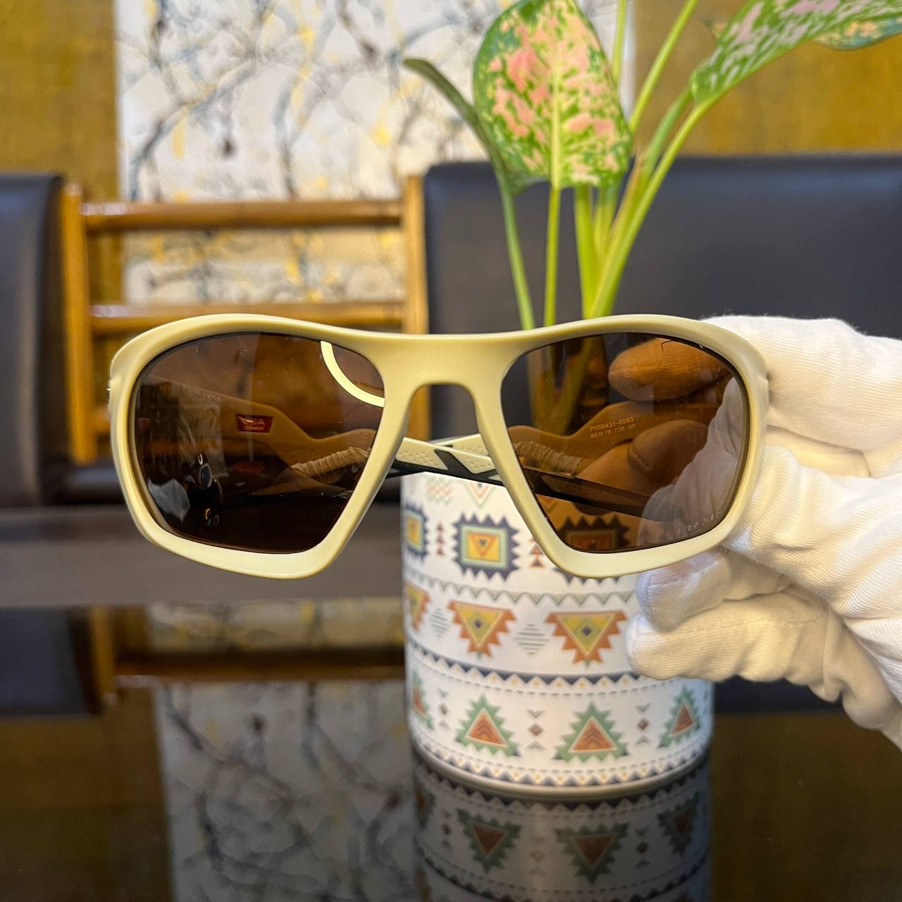 Lateralis Creamy Premium Sports Sunglasses