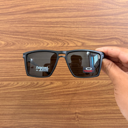 Oakley light weight Super Comfortable Rectangular Frame Sunglasses With Free cover - Black Colour