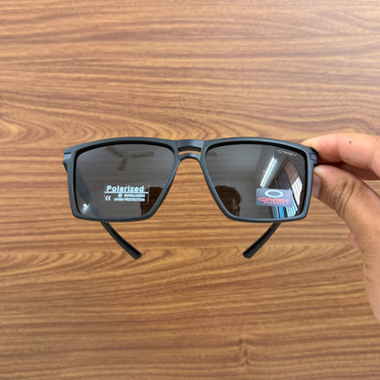 Oakley light weight Super Comfortable Rectangular Frame Sunglasses With Free cover - Black Colour