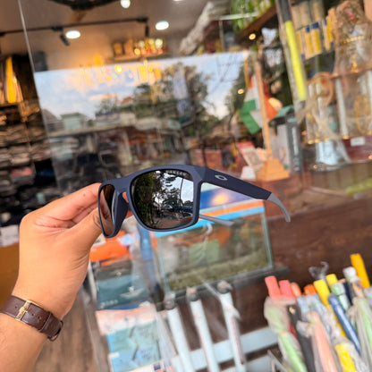 OAKLEY Polarised TO4914 Blue-Grey Premium Sunglasses