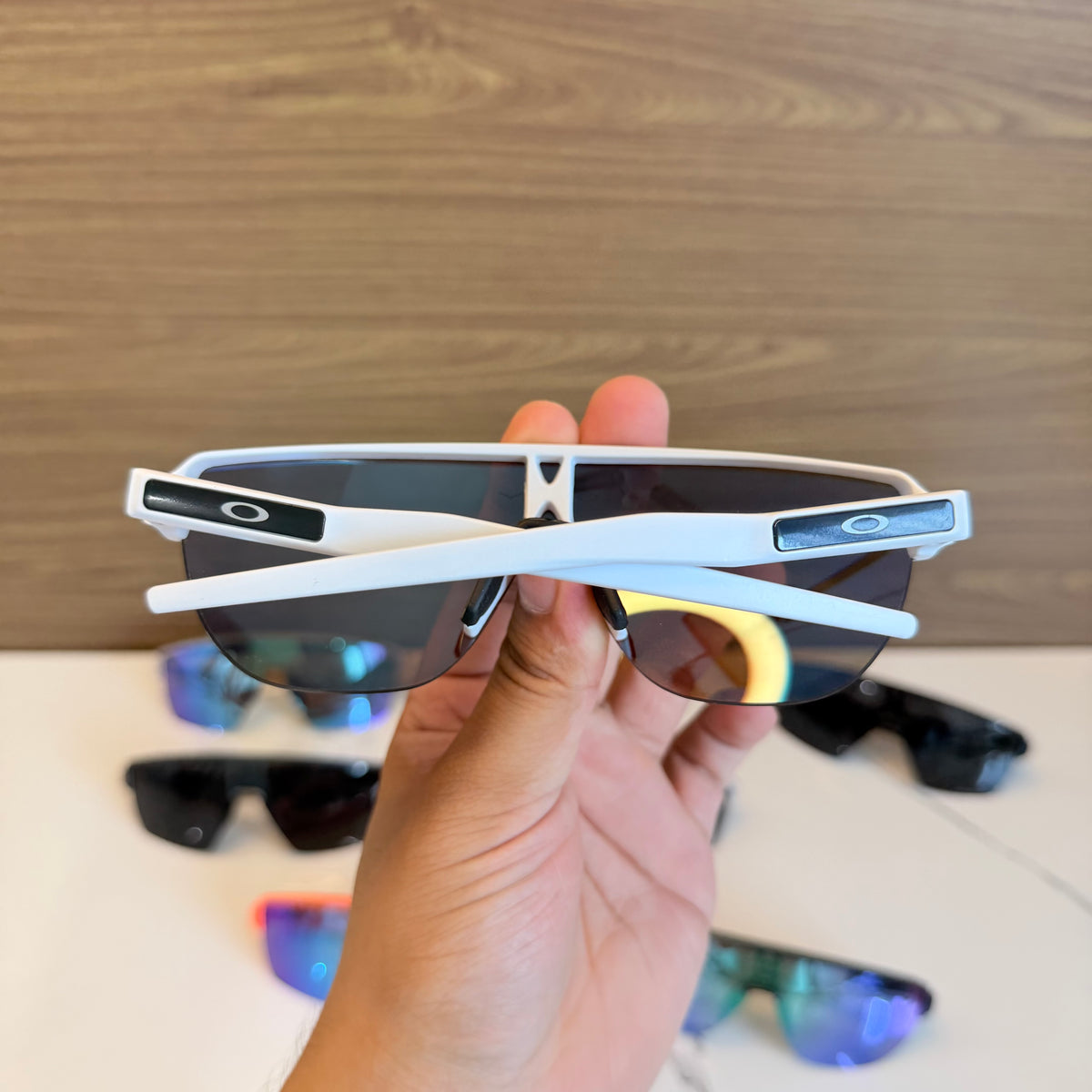 Corridor White Blue Colour High Quality Unisex Sports Sunglass