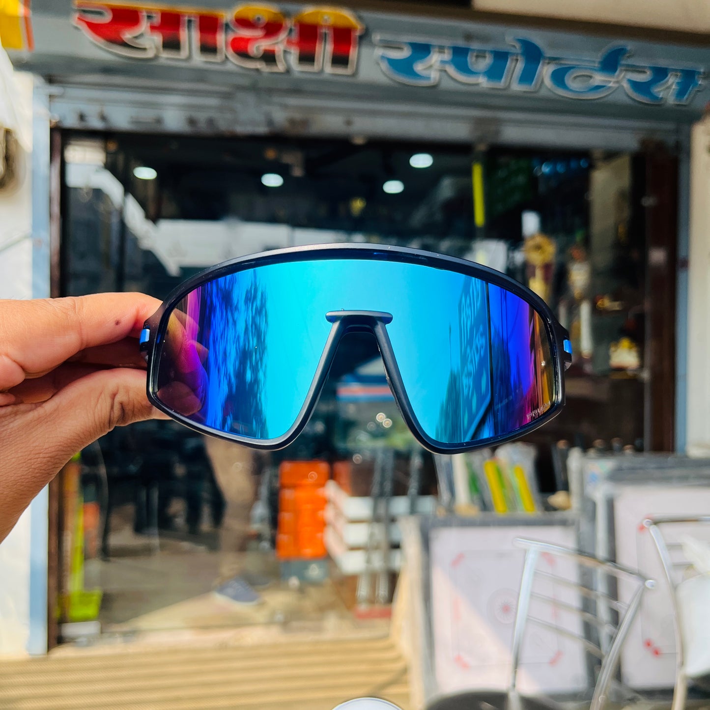Latch Panel Sunglasses - Prizm Blue Black