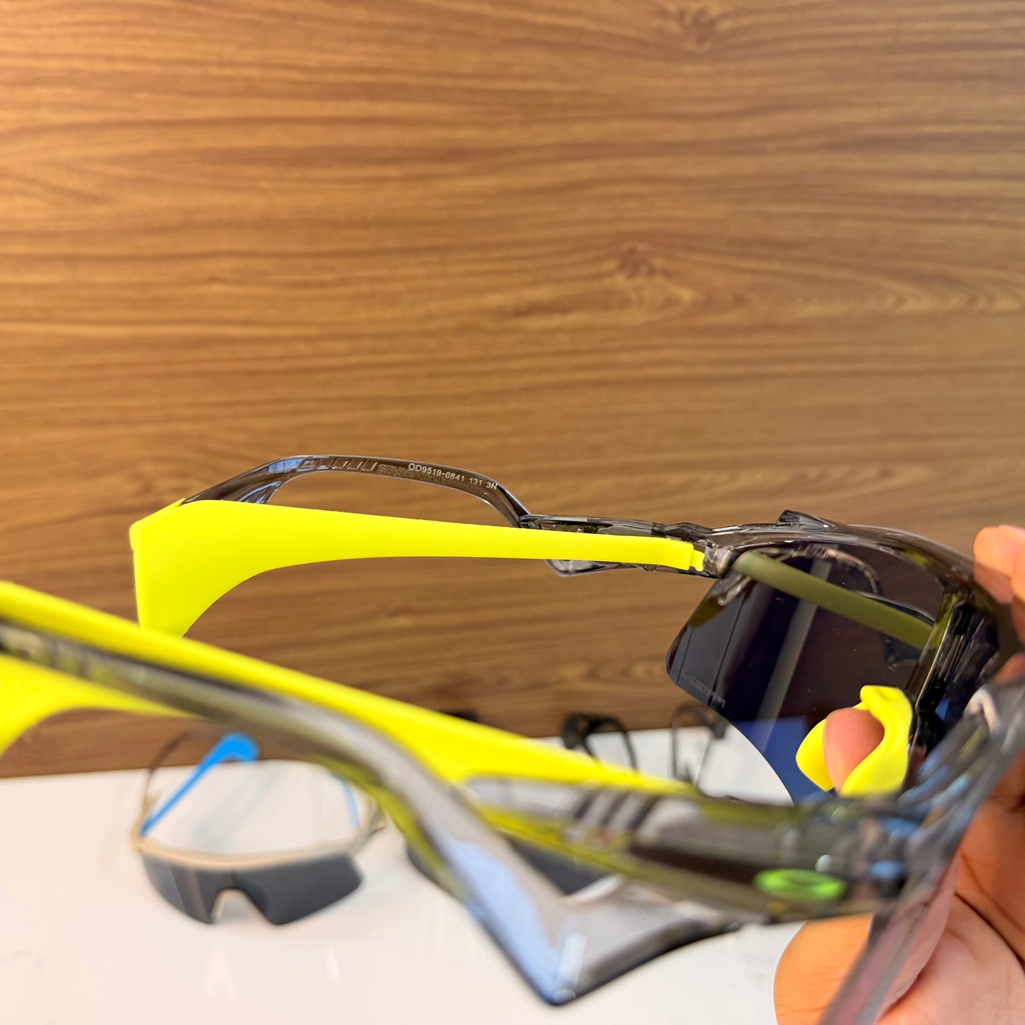 Stunt Wings Trans Merceury Yellow Rubber Grip Prizm Lens Premium Sports Sunglasses  | Comes With New Hyper Grip Technology | Non Foldable Straps | Highly Stable | Latest Collection