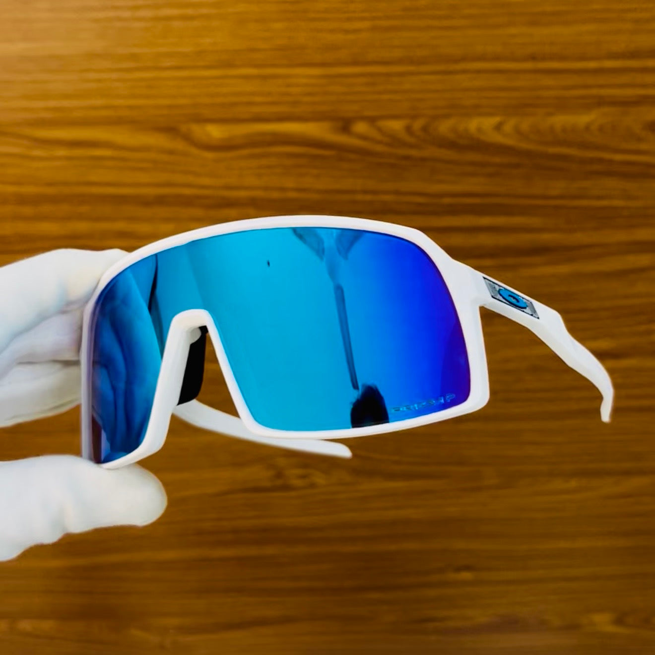 Sutro White Blue Colour High Quality Unisex Sports Sunglass