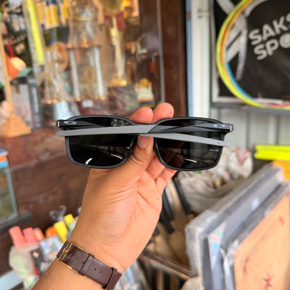 OAKLEY Black Rectangle Frame Light Weight Premium Sunglasses