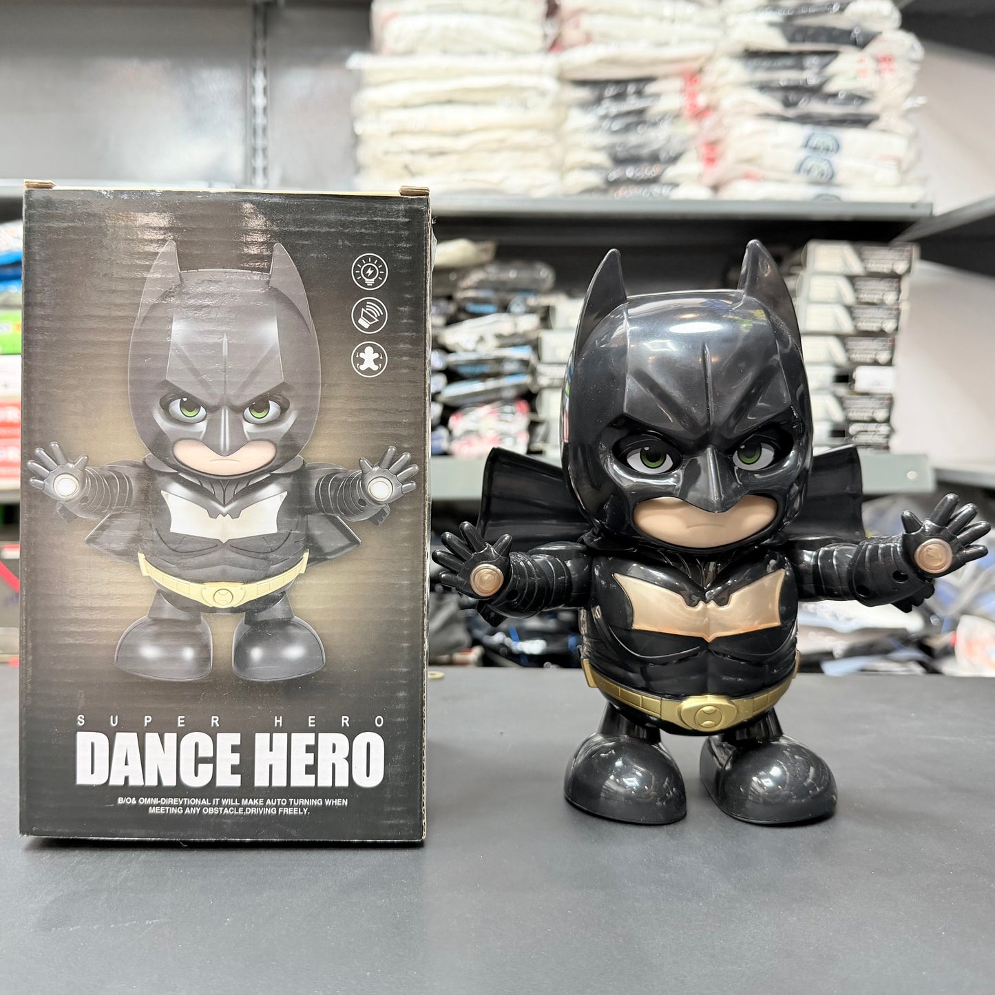 Batman Super Hero Dancing Collectible Character 🦇