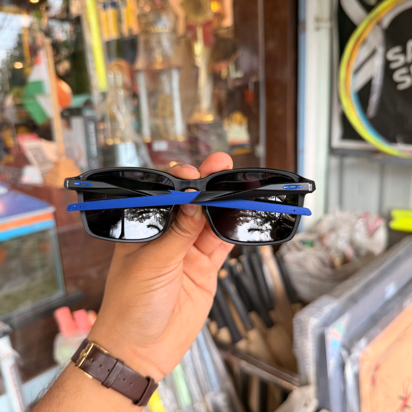 OAKLEY Black-Blue Rectangle Frame Light Weight Premium Sunglasses