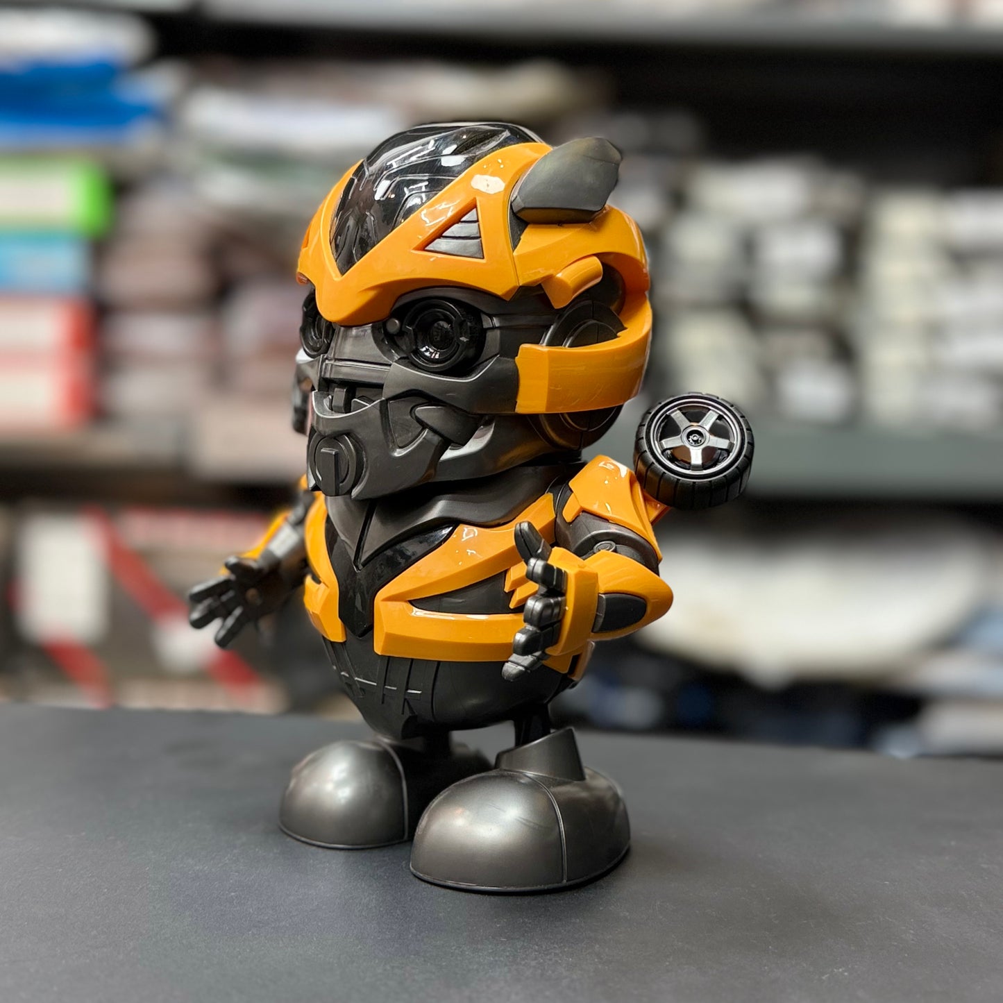 Bumblebee Super Hero Dancing Collectible Character 🚖