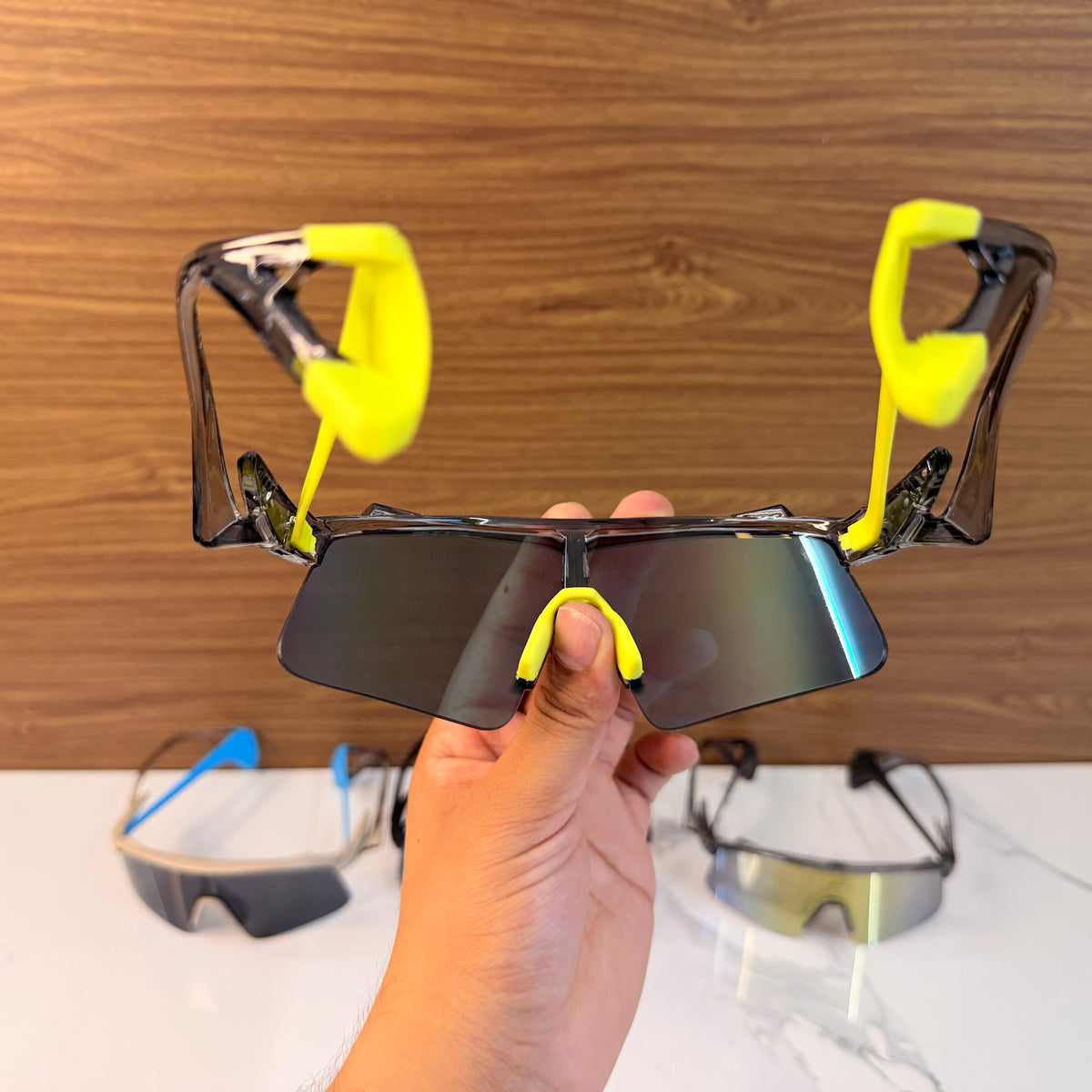 Stunt Wings Trans Merceury Yellow Rubber Grip Prizm Lens Premium Sports Sunglasses  | Comes With New Hyper Grip Technology | Non Foldable Straps | Highly Stable | Latest Collection