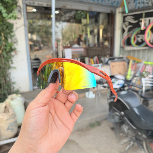 Hydra Maroon Mercury Premium Unisex Sports Sunglass