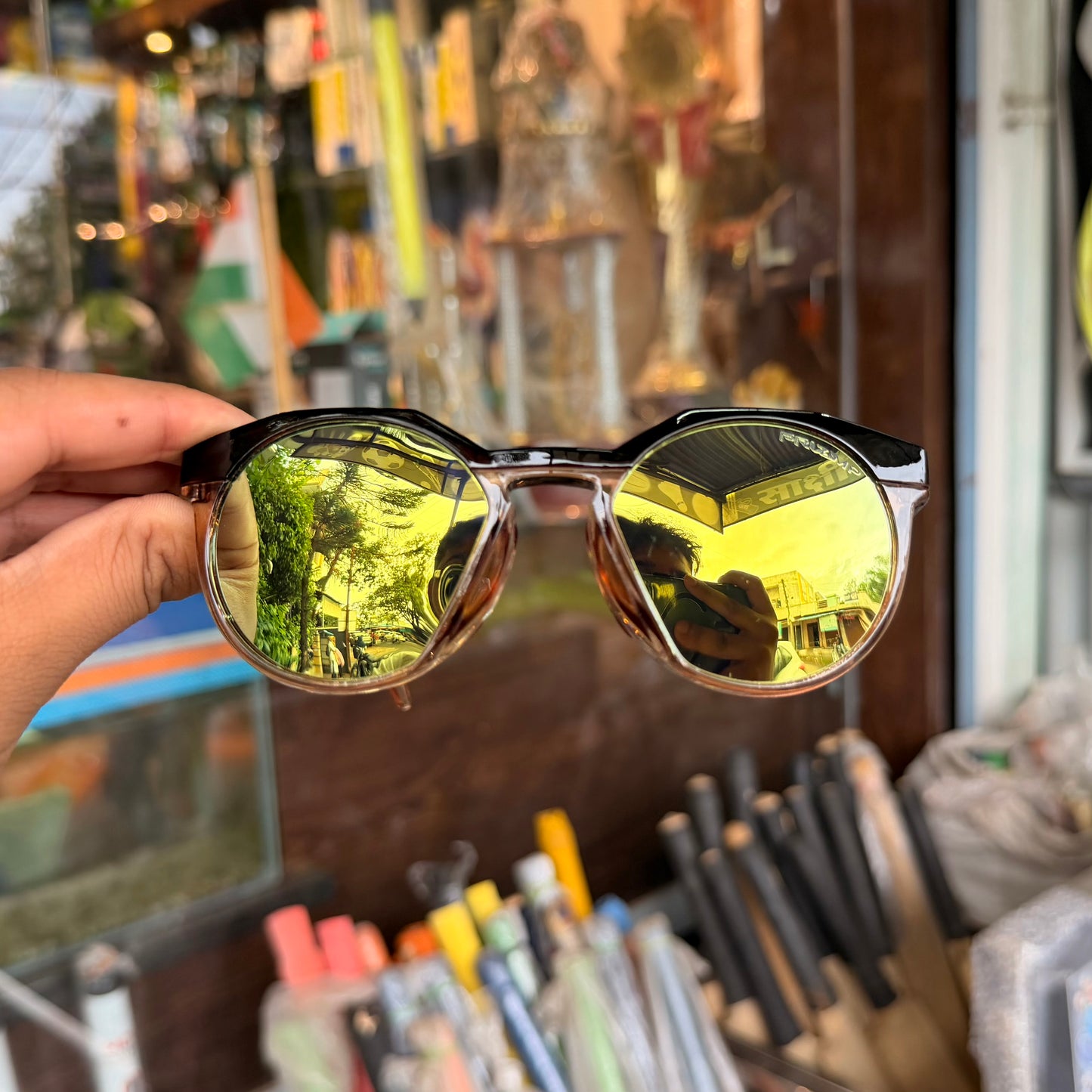 OAKLEY HSTN Glossy Black-Gold Premium Sunglasses