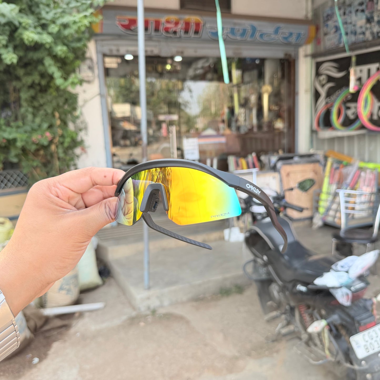 Hydra Black-Mercury Premium Unisex Sports Sunglass