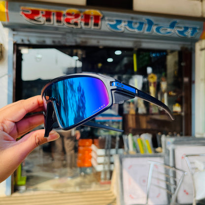 Latch Panel Sunglasses - Prizm Blue Black