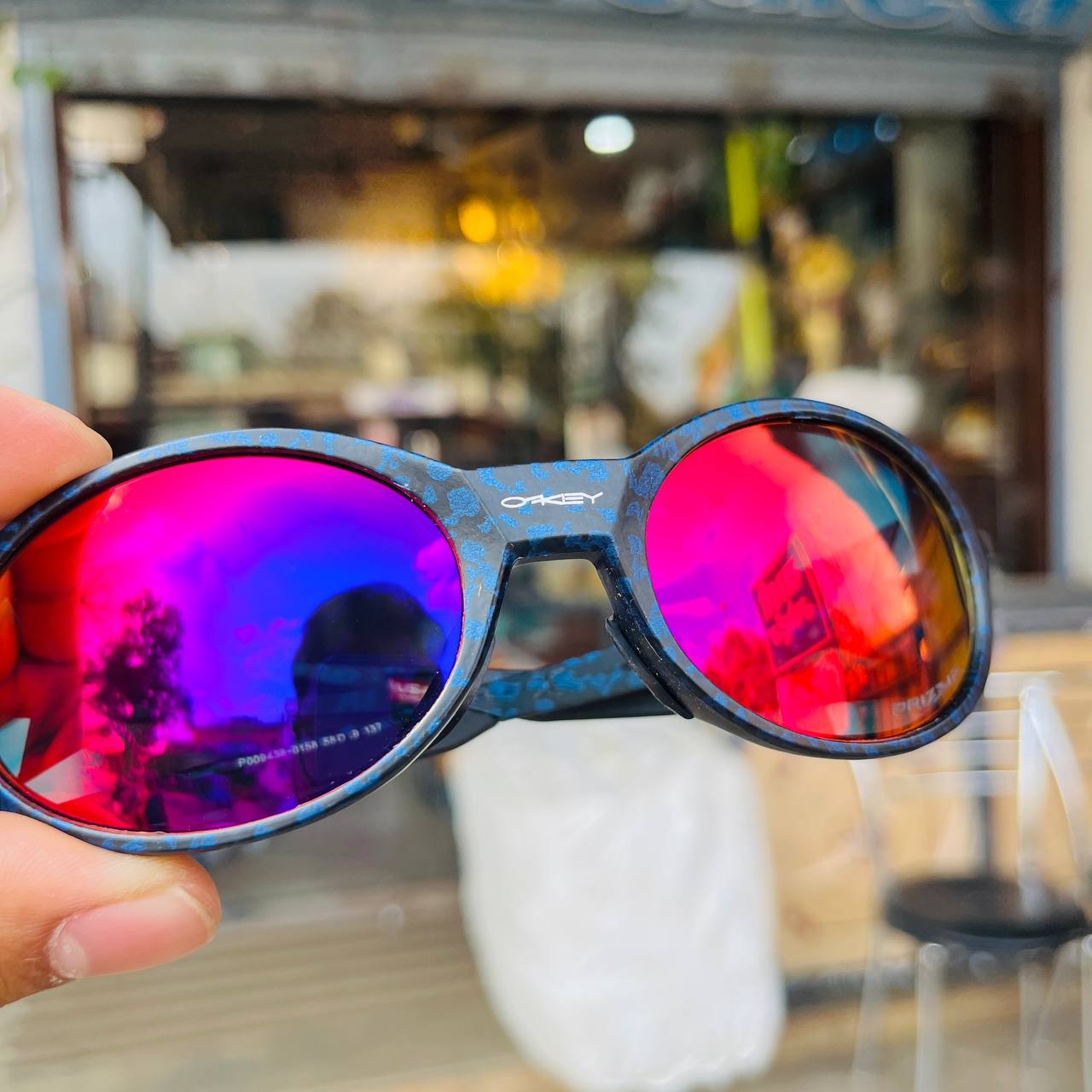 Pink-Black Eye Jacket Redux – Oval Shape Sports Sunglasses