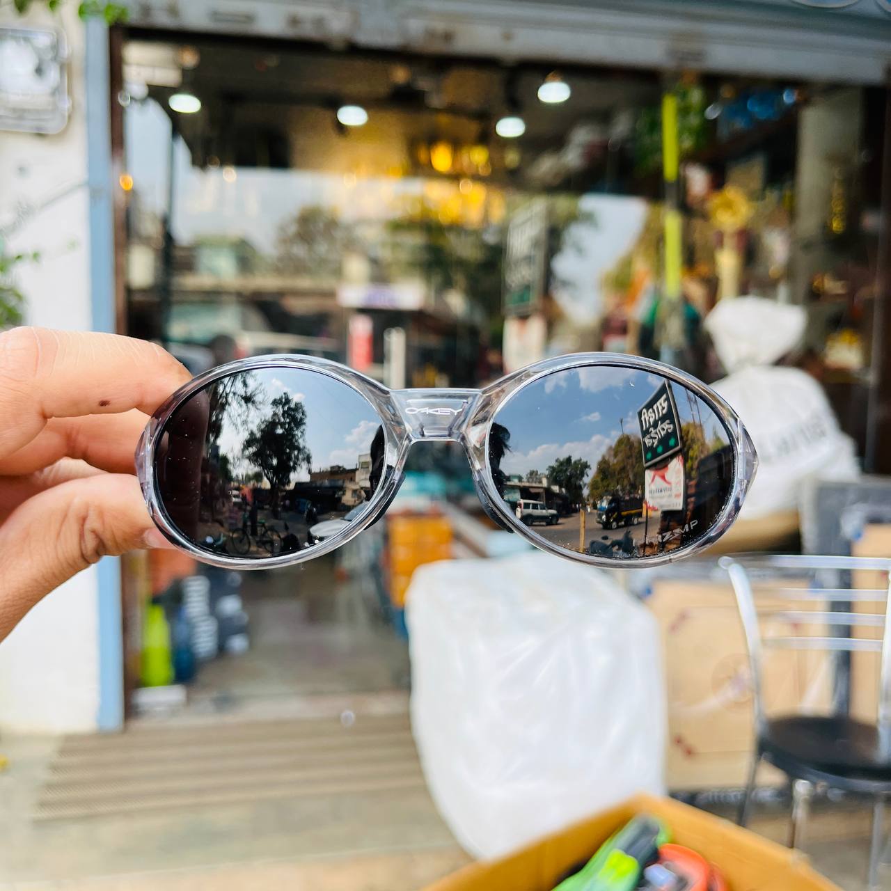 Gun Black Colour Eye Jacket Redux – Oval Shape Sports Sunglasses