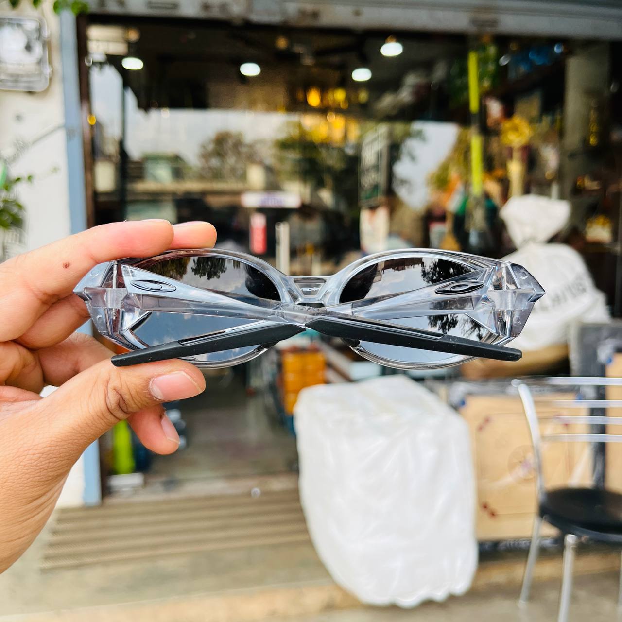 Gun Black Colour Eye Jacket Redux – Oval Shape Sports Sunglasses