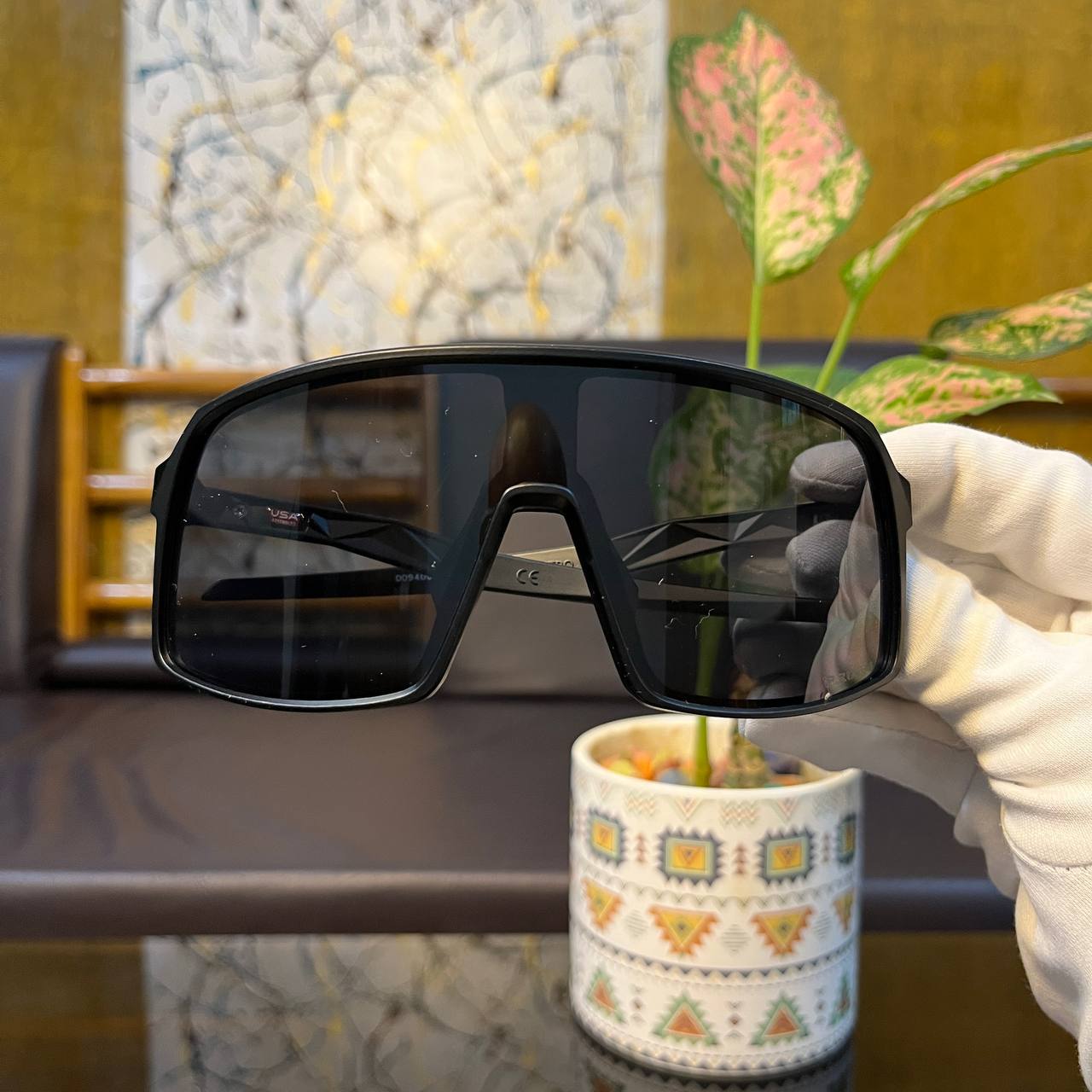 Sutro Black Colour High Quality Unisex Sports Sunglass