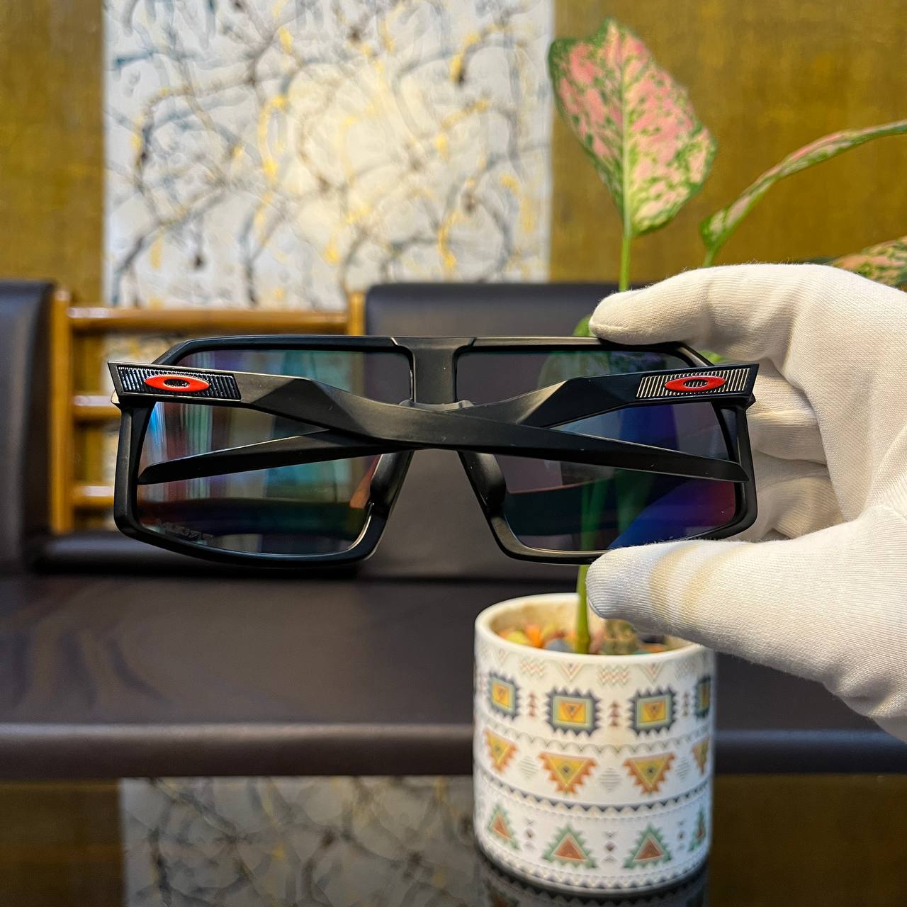 Sutro Golden Black Colour High Quality Unisex Sports Sunglass